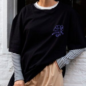 Remera Fungus de algodón orgánico con estampa botánica de hongos, oversize unisex